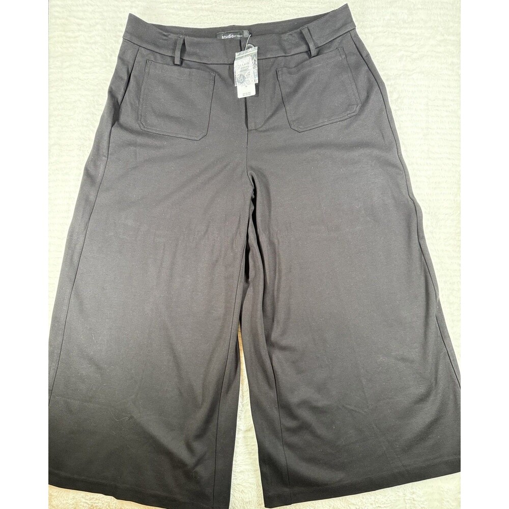 NWT - Torrid Wide Leg Patch Pocket Crop Pant Size 16 - MSRP $79.90